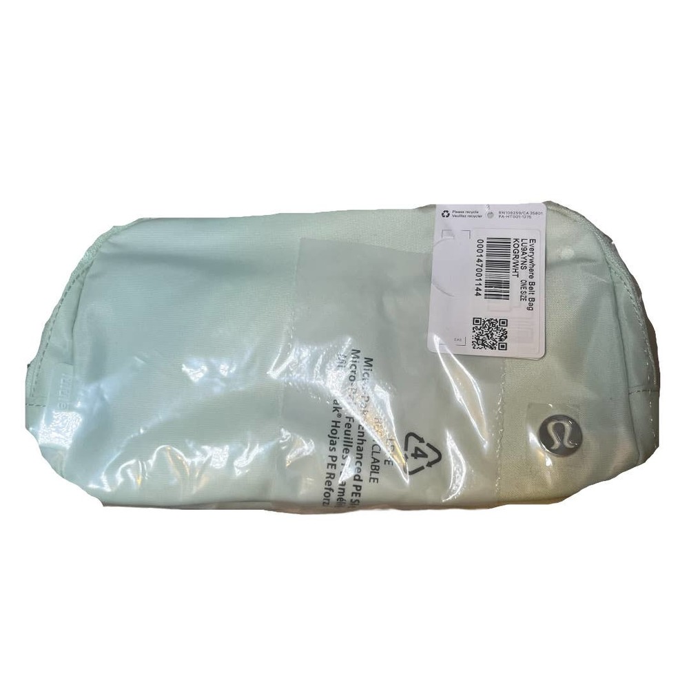 *NWT* Lululemon Everywhere Belt Bag 1L in Kohlrabi Green/White - Picture 6 of 6